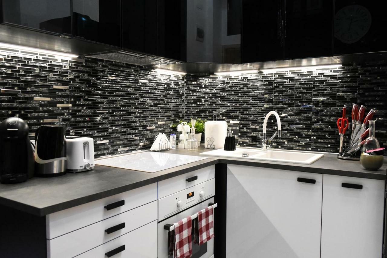 Modern Design Apartment In The City Center Budapest Esterno foto